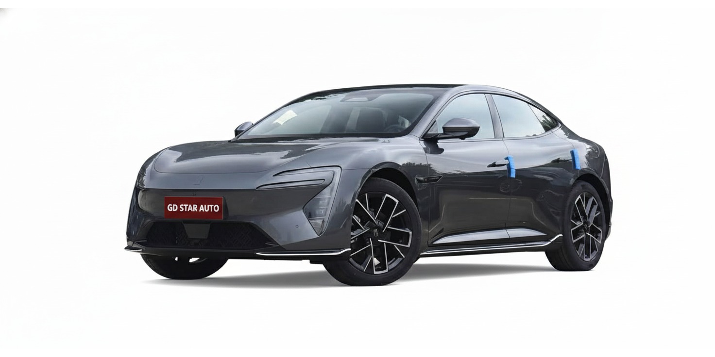2025 AVATR 06 EREV
