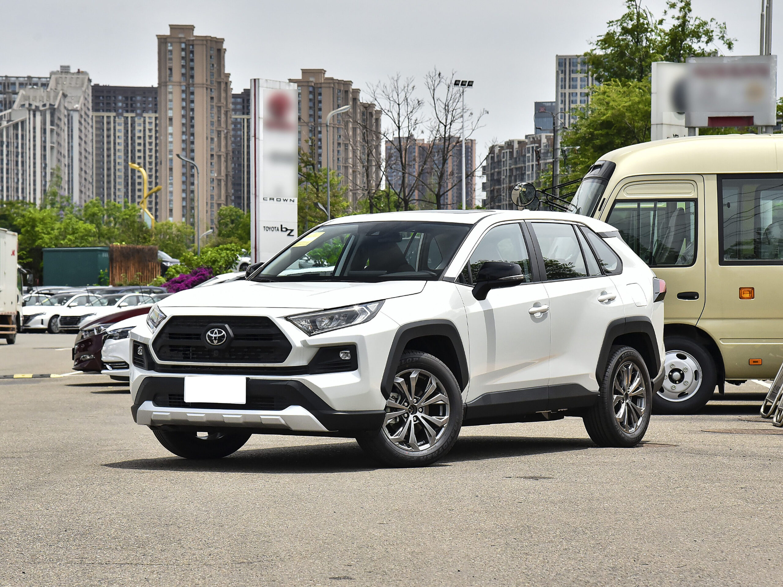 2025 Toyota RAV4 2.0 AWD